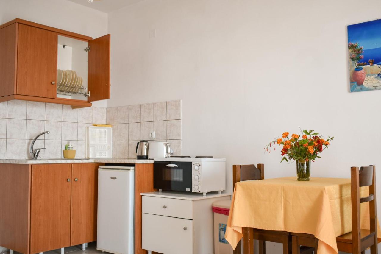 Spyridoula Aparthotel Lourdata  Exteriör bild