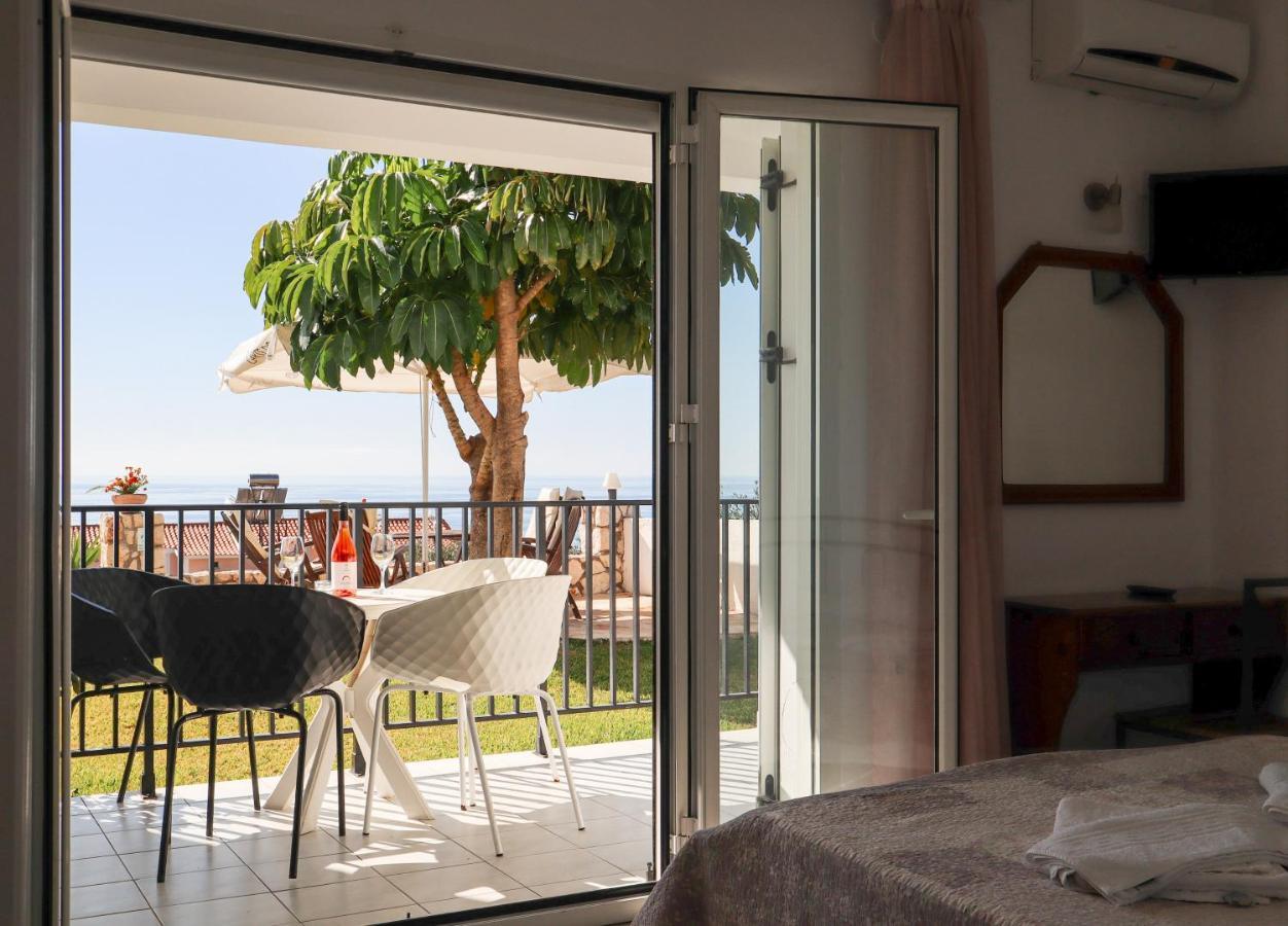 Spyridoula Aparthotel Lourdata  Exteriör bild
